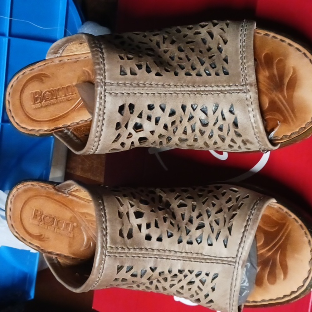 Born laser cut leather taupe Kismet platform slides.
